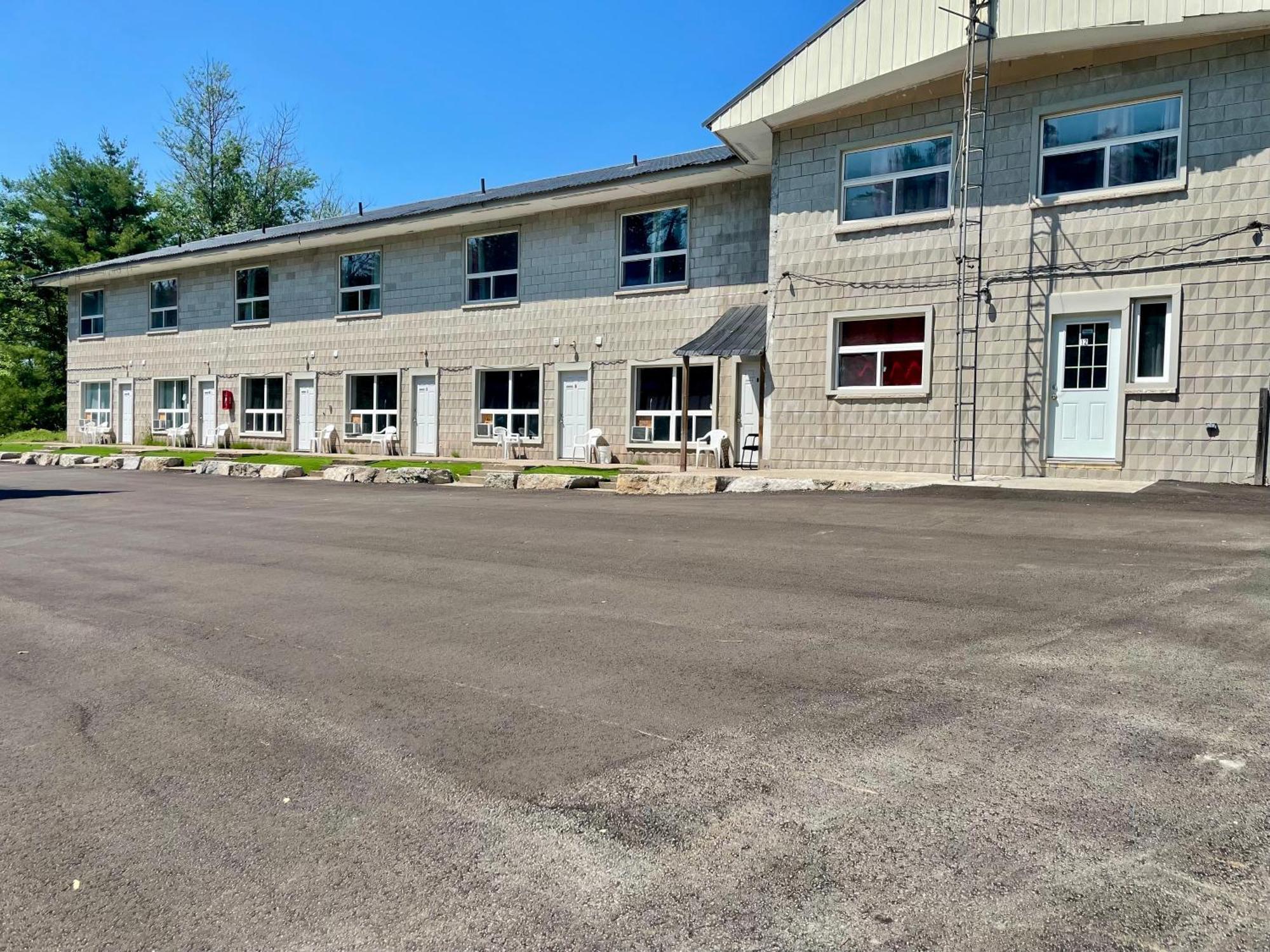 Motel Muskoka Nights Gravenhurst
